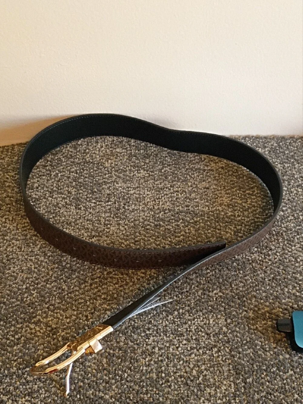 Michael Kors reversible Brown and Black Womens Belt with Gold Buckle Slze L